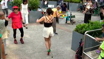 河边吃瓜少年,河边吃瓜少年的夏日奇遇记